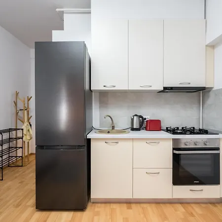 Heart Of History 1Br - Steps 2 Metro & Old Town Daire *