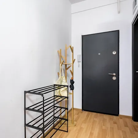 Heart Of History - Steps 2 Old Town & Metro Appartement