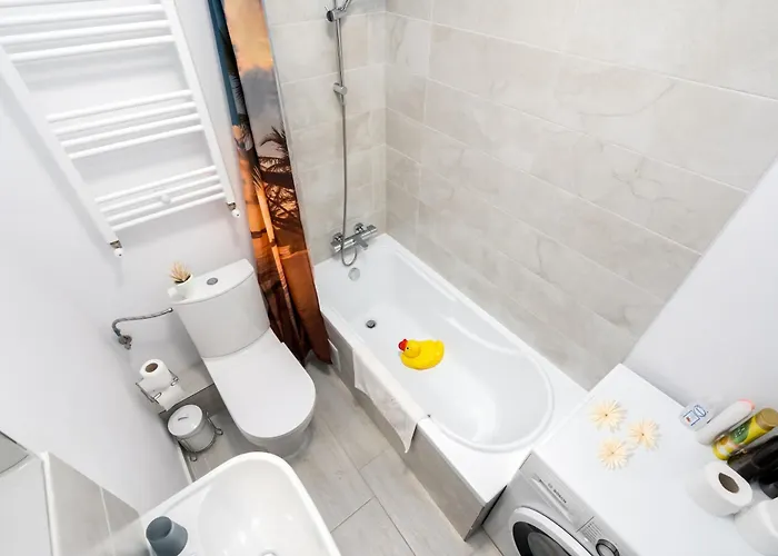 Apartament Heart Of History - Steps 2 Metro & Old Town Bucureşti